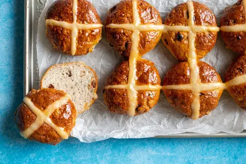 The Hot Cross Bun Recipe Fit for Royalty (and Your Kitchen Too)