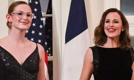 how old is Violet Affleck